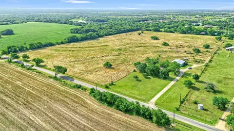 1730 Mackey Rd, Gunter, TX 75459