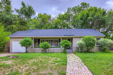 9946 Kilarney Dr, Dallas, TX 75218