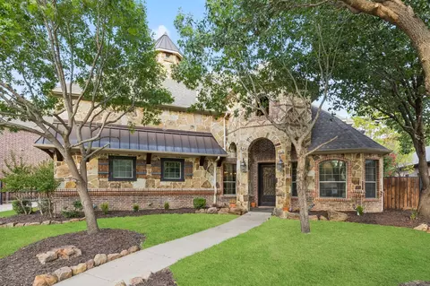 8012 Rushing Spring Dr, North Richland Hills, TX 76182