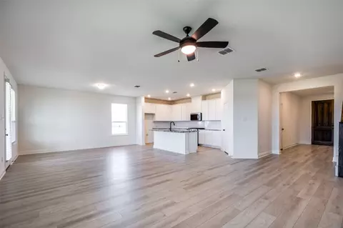 Living - 340 Fallbrook Dr, Aledo, TX 76008 photo 1 of 2