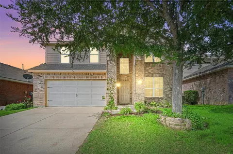 9122 Lockhart Dr, Arlington, TX 76002