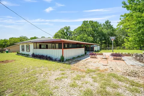 4010 Quail Ridge Ct, Granbury, TX 76049