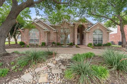 5820 Woodwind Dr, Plano, TX 75093