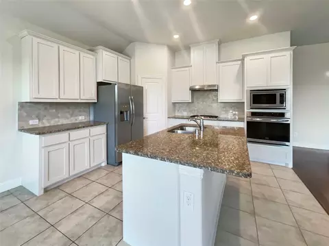 Kitchen - 2949 Open Range Dr, Celina, TX 75009 photo 3 of 3