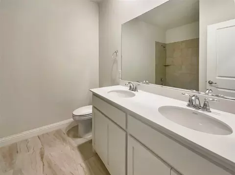 Bath - 2949 Open Range Dr, Celina, TX 75009 photo 2 of 2