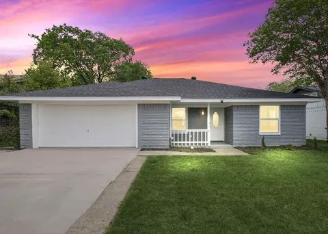 2553 Clearview Cir, Dallas, TX 75233