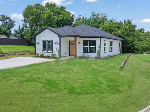 1609 E Bluff St, Fort Worth, TX 76102