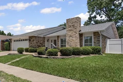 2603 Ridgemoor Ct, Arlington, TX 76016