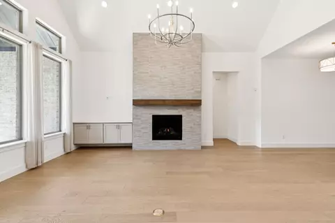 Living - 4541 Walnut Grove Ln, Prosper, TX 75078 photo 3 of 4