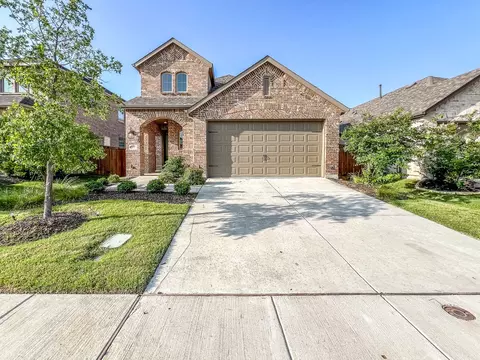 2004 Jumper Fields Dr, Aubrey, TX 76227