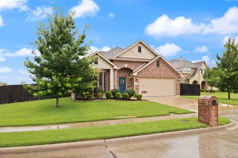 1501 Birdsong Ct, Midlothian, TX 76065