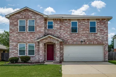 8007 Tin Cup Dr, Arlington, TX 76001