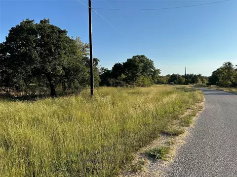 tbd 335 Breezy St, Brownwood, TX 76801