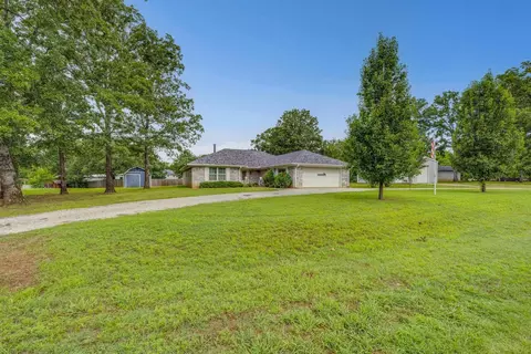 15 Cumberland Cir, Denison, TX 75021