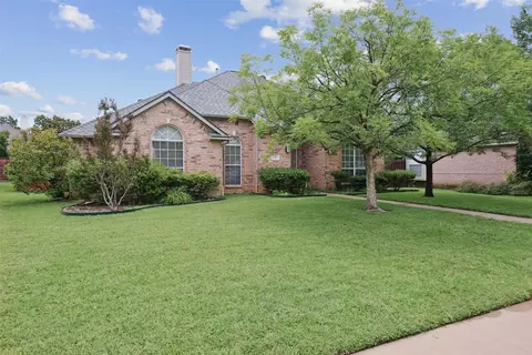 432 Beacon Hill Dr, Coppell, TX 75019
