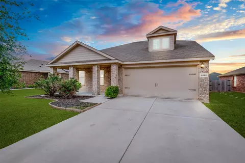 2812 Balleywood Dr, Seagoville, TX 75159