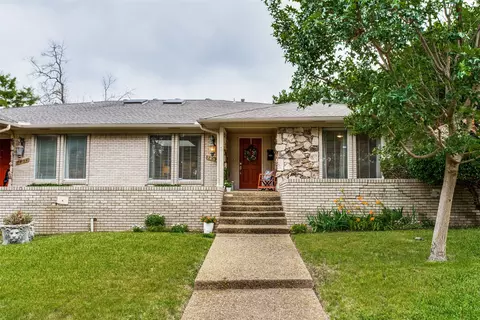 7432 Wellcrest Dr, Dallas, TX 75230