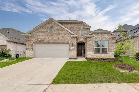 2000 Crestwood Ln, Celina, TX 75009