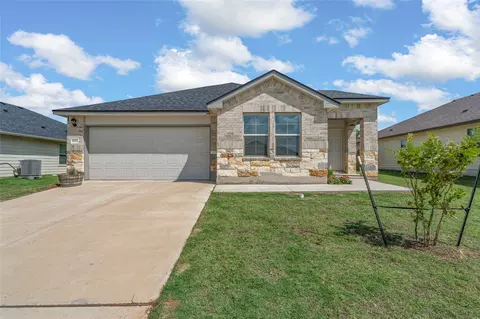 6941 Guadalupe Rd, China Spring, TX 76633