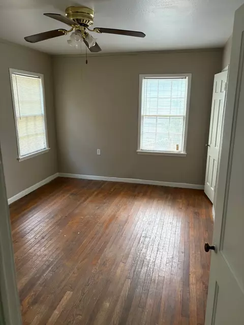 3525 N 25th St, Waco, TX 76708 photo 5