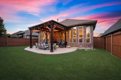 2835 Exeter Dr, Trophy Club, TX 76262