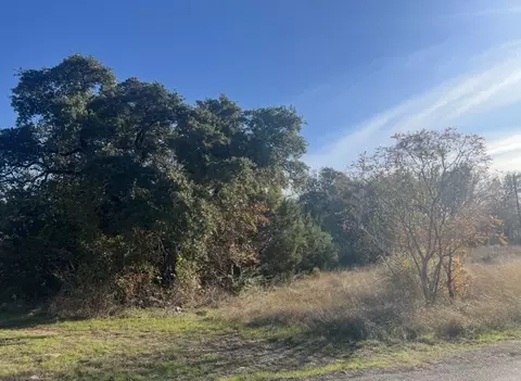 2605 S Oak Trl, Granbury, TX 76048