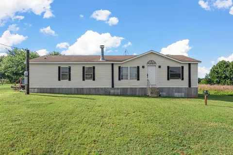 104 Sandy Ct, Whitney, TX 76692
