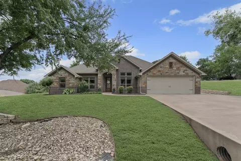 6202 Carrizo Dr, Granbury, TX 76049