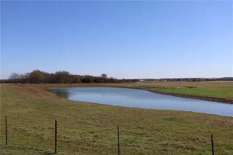 739 Willow Branch Rd, Mcgregor, TX 76657 photo 3