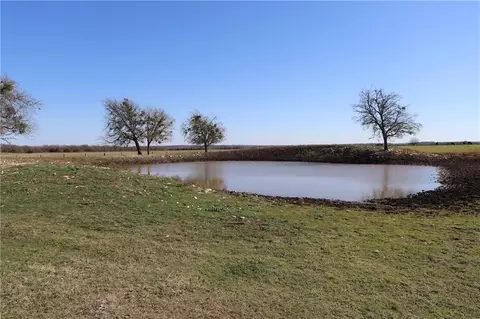739 Willow Branch Rd, Mcgregor, TX 76657 photo 6