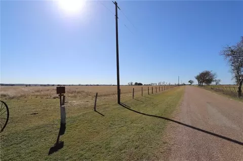 739 Willow Branch Rd, Mcgregor, TX 76657 photo 10