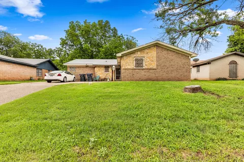 401 Carver St, Waco, TX 76704