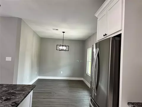 200 Garfield St, Mcgregor, TX 76657 photo 4