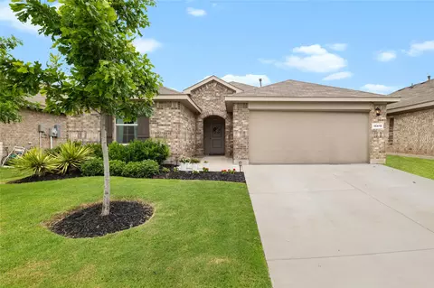 16416 White Fish Ln, Justin, TX 76247
