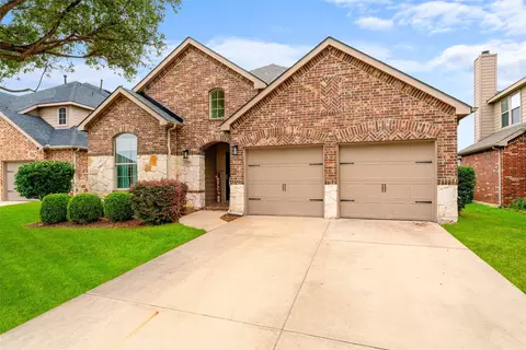 209 Willet Ct, Little Elm, TX 75068