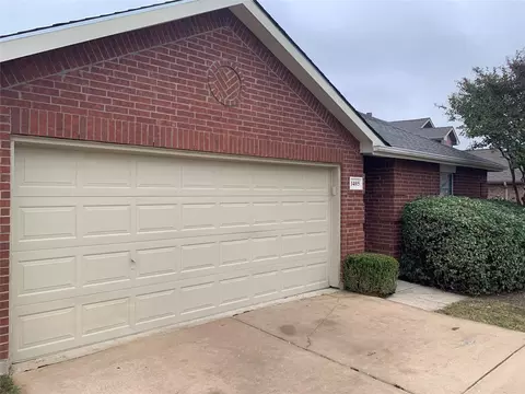 1405 Whitewater Dr, Little Elm, TX 75068