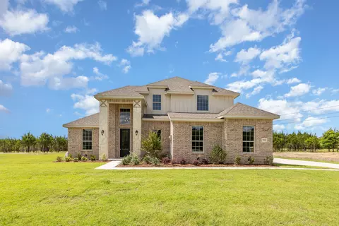 7040 Champion Rd, Midlothian, TX 76065