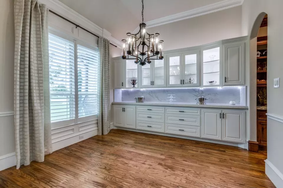 Dining - 217 The Falls Dr, Sunnyvale, TX 75182 photo 2 of 2