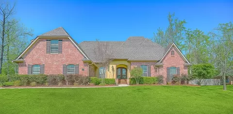 2809 Sunrise Pt, Haughton, LA 71037