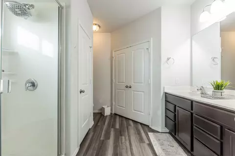Entry Way - 6605 Elephant Butte Dr, Waco, TX 76708 photo 2 of 2