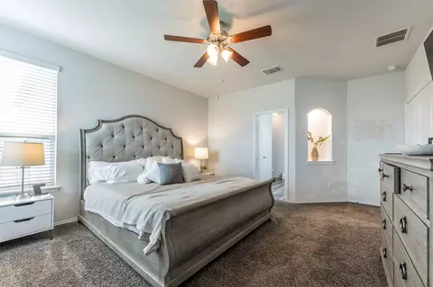 Bedroom - 6605 Elephant Butte Dr, Waco, TX 76708 photo 2 of 3
