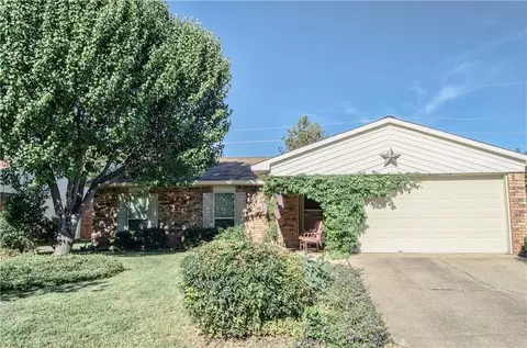 1002 Hawthorne Dr, Allen, TX 75002