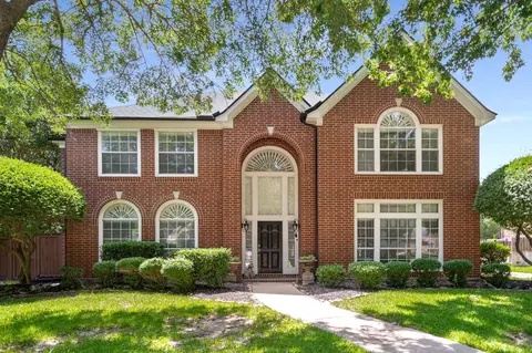 102 Starling Ct, Southlake, TX 76092
