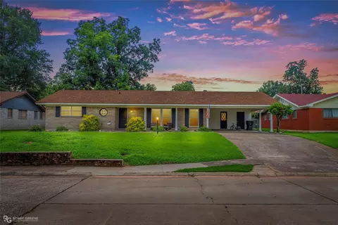 1912 Ray Ave, Bossier City, LA 71112