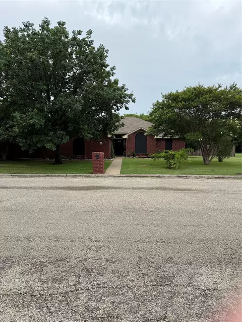 907 Dogwood St, Waco, TX 76706