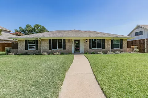 2720 Glen Forest Ln, Plano, TX 75023