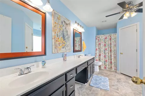 Bath - 209 E Hall Ct, Early, TX 76802 photo 1 of 3