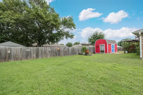 Exterior - 209 E Hall Ct, Early, TX 76802 photo 9 of 13