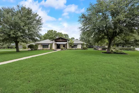 1319 Oakhurst Dr, Southlake, TX 76092