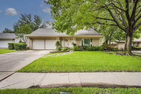 1010 Gloucester St N, Irving, TX 75062